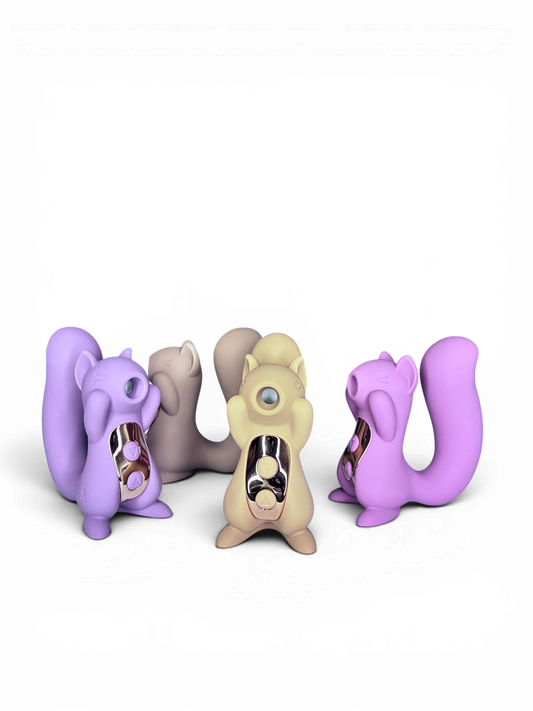 Aura Squeak personal massager & clitoral stimulator.